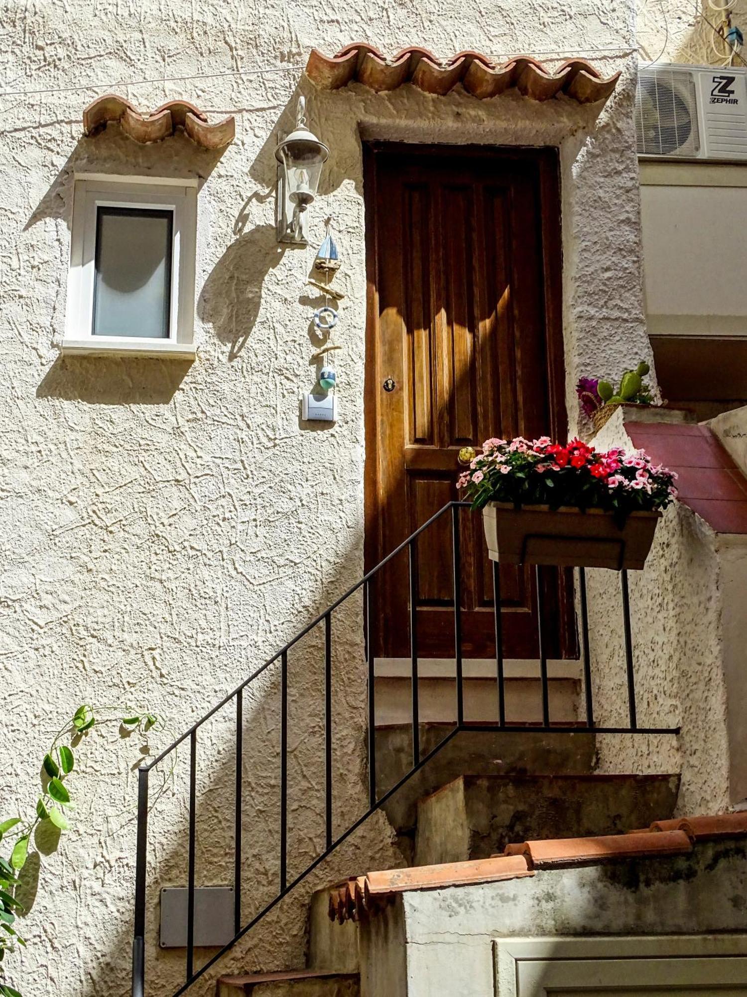 Casa Vela Villa Чефалу Екстериор снимка